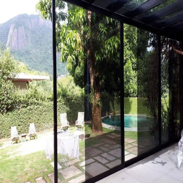 Página de produto: Insulfilm Espelhado Para Porta De Vidro